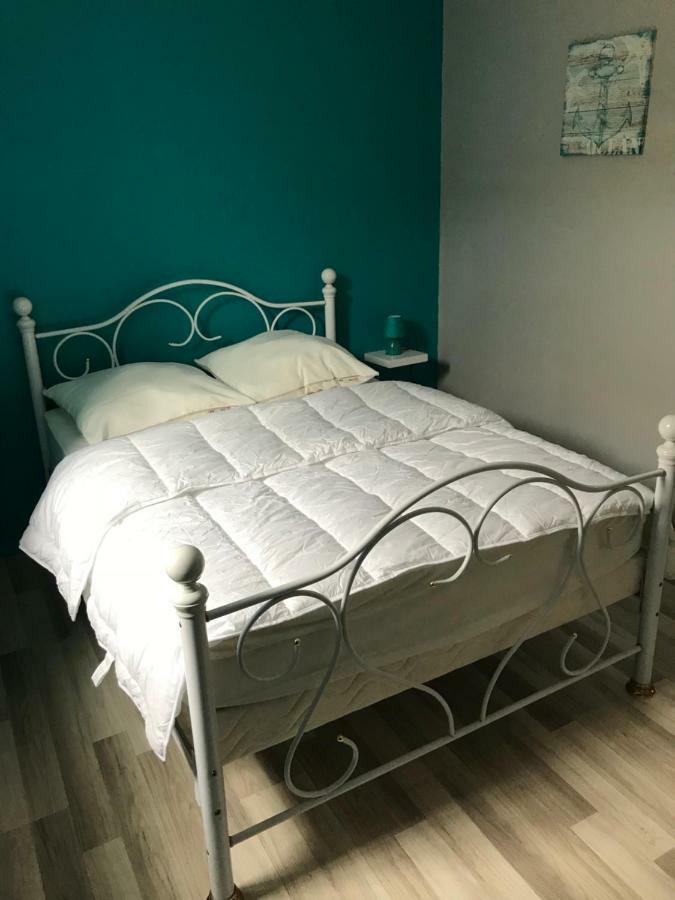 Appartement Charmant T4, rue Georges Brassens à Sète Extérieur photo