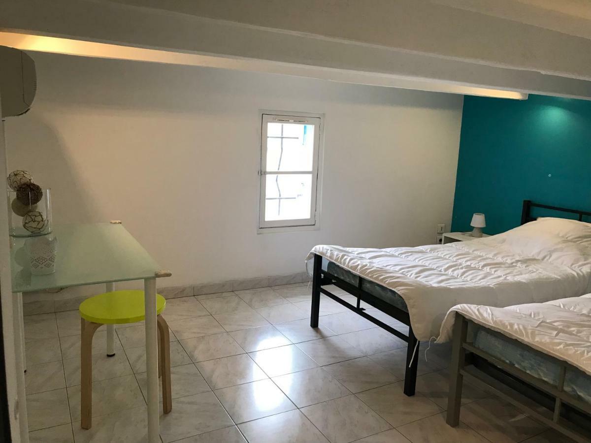 Appartement Charmant T4, rue Georges Brassens à Sète Extérieur photo